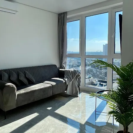 New Luxury Apartament Mayak Rubens